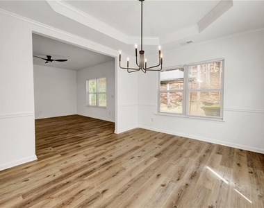 315 Alcovy Way - Photo Thumbnail 12