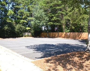 2021 Crestview Way - Photo Thumbnail 34