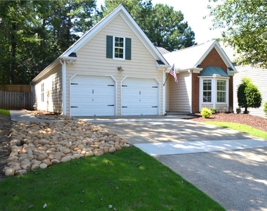 2021 Crestview Way - Photo Thumbnail 1