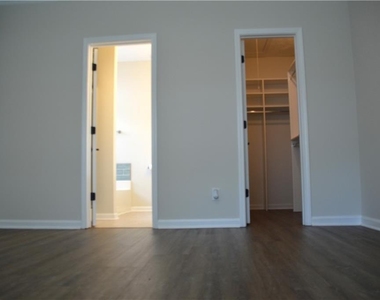 2021 Crestview Way - Photo Thumbnail 19
