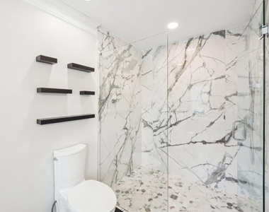 1600 Spring Arbor Court Sw - Photo Thumbnail 37