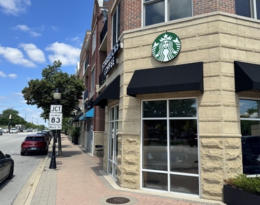 40 E Northwest Highway - Photo Thumbnail 21
