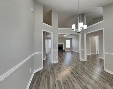 705 Beranda Circle - Photo Thumbnail 5