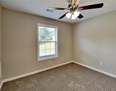 705 Beranda Circle - Photo Thumbnail 11