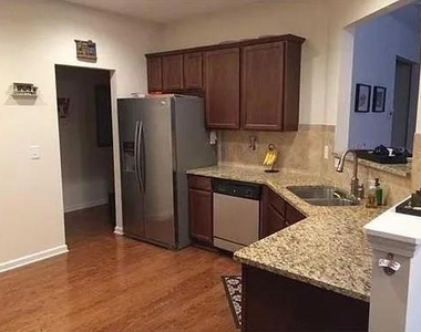 1575 Faircrest Lane - Photo Thumbnail 14