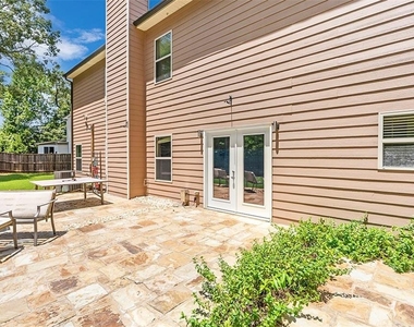 2635 Azalea Bluff Drive - Photo Thumbnail 18