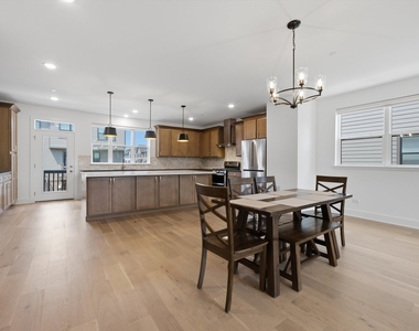 8367 Mulberry Avenue - Photo Thumbnail 15