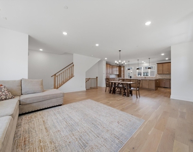 8367 Mulberry Avenue - Photo Thumbnail 20