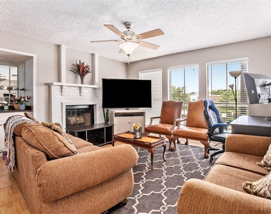 1500 Bay Area Boulevard - Photo Thumbnail 4