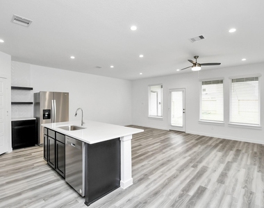 12316 Basilwood Drive - Photo Thumbnail 8
