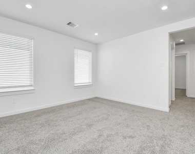 12316 Basilwood Drive - Photo Thumbnail 18