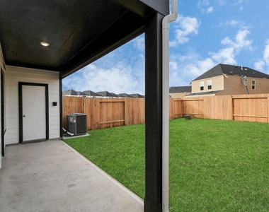 12316 Basilwood Drive - Photo Thumbnail 35