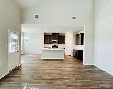 441 Aurora Creek Drive - Photo Thumbnail 16