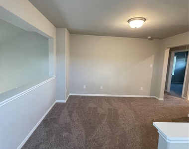441 Aurora Creek Drive - Photo Thumbnail 30