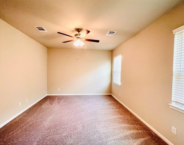 441 Aurora Creek Drive - Photo Thumbnail 23