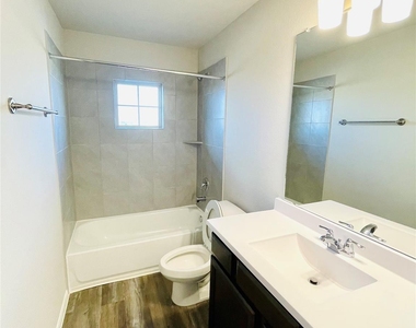441 Aurora Creek Drive - Photo Thumbnail 25