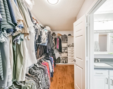 1430 W 24th Street - Photo Thumbnail 22