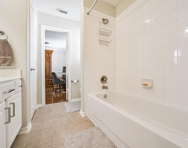 1430 W 24th Street - Photo Thumbnail 28
