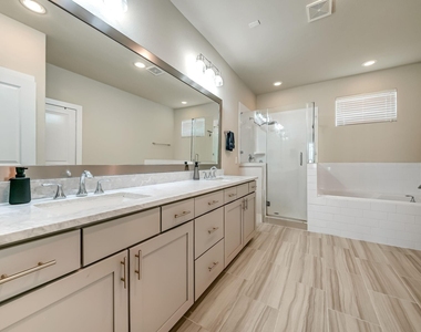 5916 Petty Street - Photo Thumbnail 14