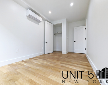255 Clarkson Avenue - Photo Thumbnail 4