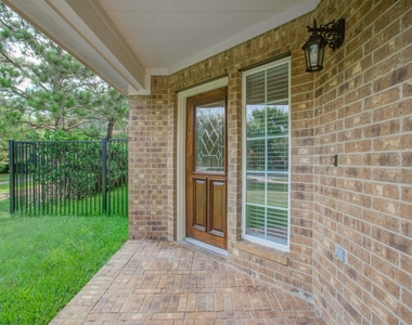 18154 Williams Elm Drive - Photo Thumbnail 2