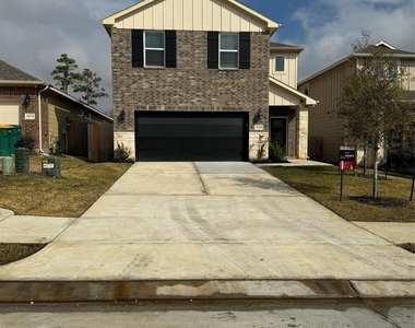 18528 Meadow Point Lane - Photo Thumbnail 23
