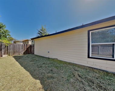 16716 Foursquare Drive - Photo Thumbnail 18