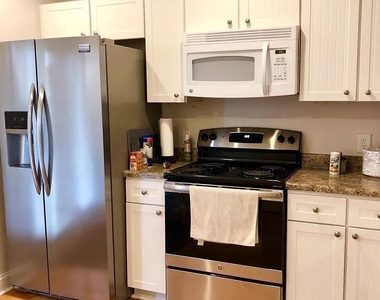 1725 Harvey Mitchell Parkway S - Photo Thumbnail 3