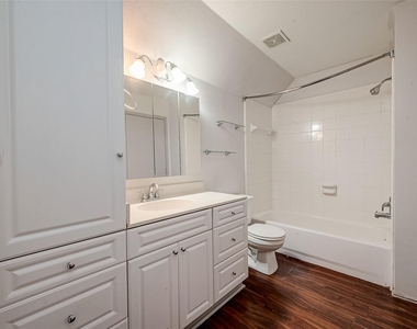 2810 Austin Street - Photo Thumbnail 29
