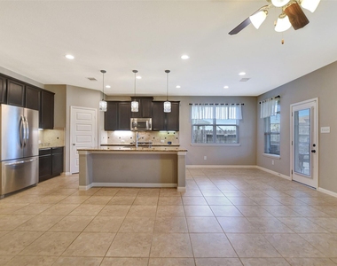 18226 Russett Green Drive - Photo Thumbnail 10