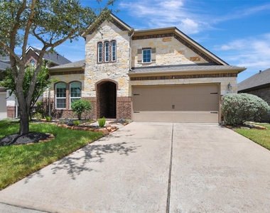 18226 Russett Green Drive - Photo Thumbnail 41