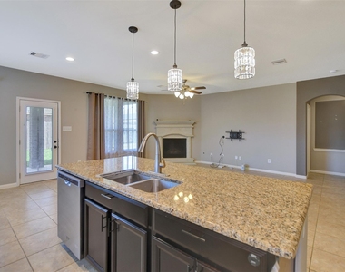 18226 Russett Green Drive - Photo Thumbnail 17