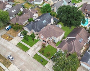 4626 Green Trail Drive - Photo Thumbnail 19
