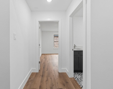 13146 Lake Conroe Bay Road - Photo Thumbnail 26