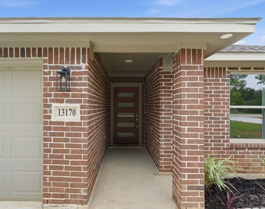 13146 Lake Conroe Bay Road - Photo Thumbnail 3