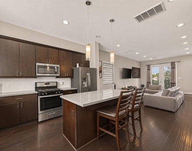 1615 Milby Street - Photo Thumbnail 5