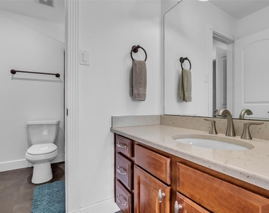 15 Winterhaven Lane - Photo Thumbnail 36