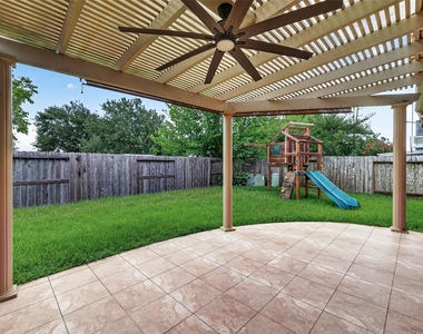 24222 Lake Path Circle - Photo Thumbnail 45