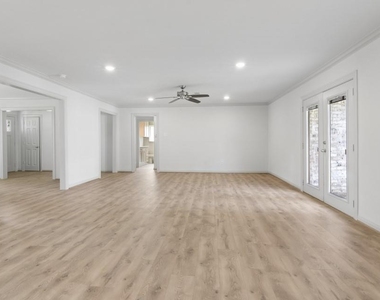 6022 Beaudry Drive - Photo Thumbnail 9