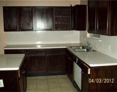 4702 Daisy Meadow Drive - Photo Thumbnail 6