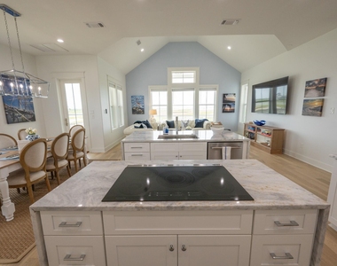 18414 Indian Beach Ct - Photo Thumbnail 4