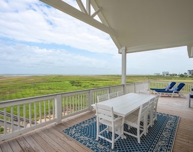 18414 Indian Beach Ct - Photo Thumbnail 2