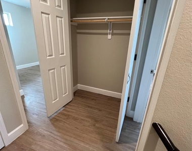 9722 Pelsey Street - Photo Thumbnail 15