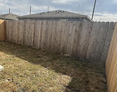9722 Pelsey Street - Photo Thumbnail 20