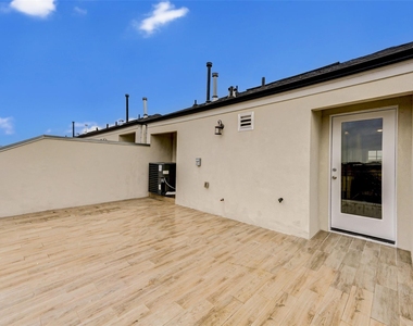 1108 Fowler Street - Photo Thumbnail 46