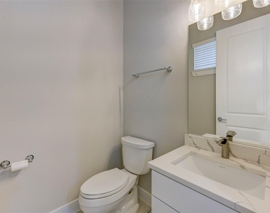 1108 Fowler Street - Photo Thumbnail 27