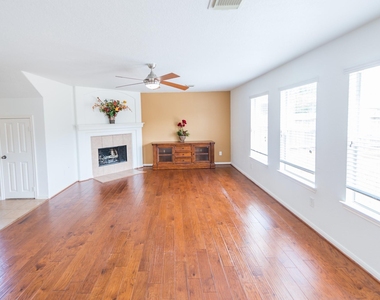5111 Juniper Walk Lane - Photo Thumbnail 11