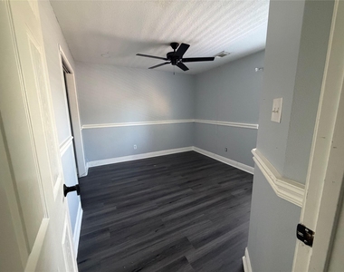 19551 Harvest Stream Way - Photo Thumbnail 12