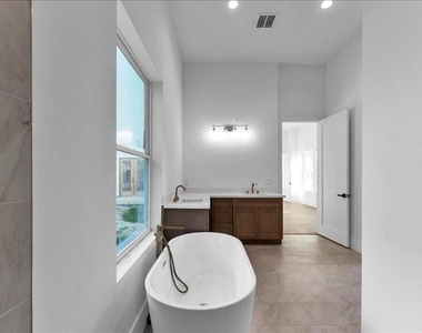 8115 Cedar Brush Circle - Photo Thumbnail 14