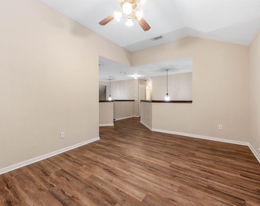 1835 Taylor Creek Drive - Photo Thumbnail 27